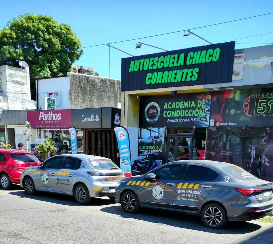 Fachada de Autoescuela Chaco en Corrientes